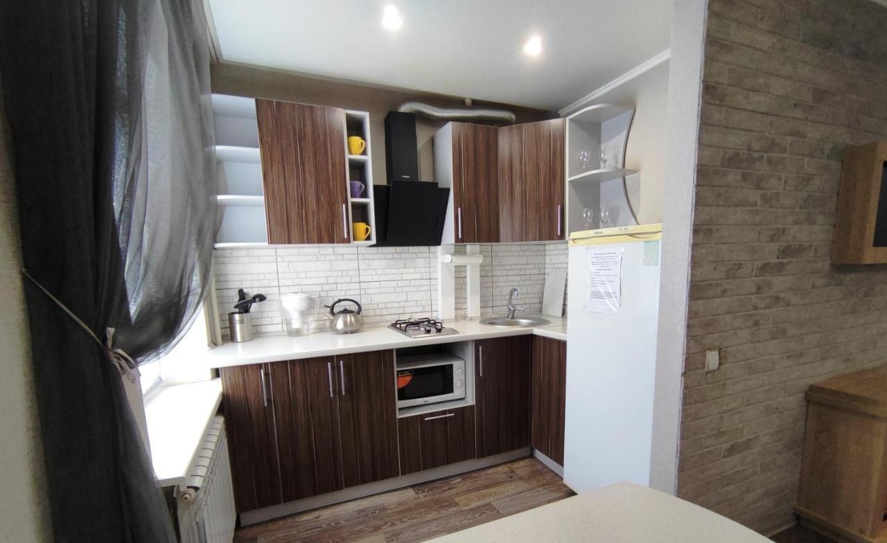 Люкс В Центре Металлургов 31 Kr Apartments Krivoi Rog Exterior foto